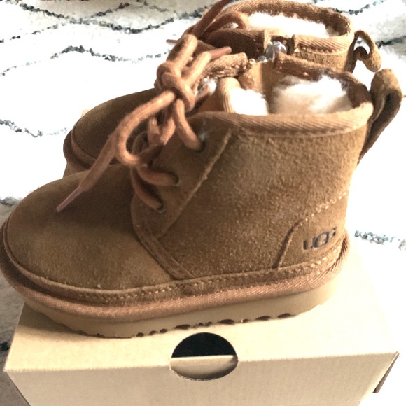 UGG Boots-toddler - Picture 2 of 5